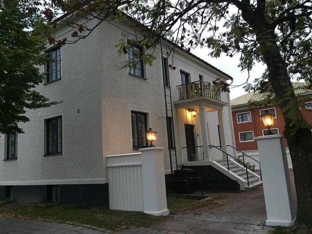 Townhouse Apartments Mariehamn Exterior photo